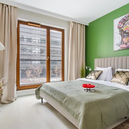 Lumina Lux Apart Near Muzeum Powstania Варшава Екстериор снимка